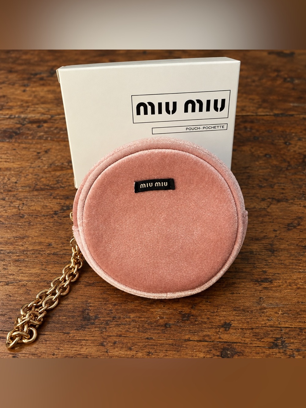 Miu Miu Parfums Pink Velvet Round Pouch with Gold Chain | GWP
